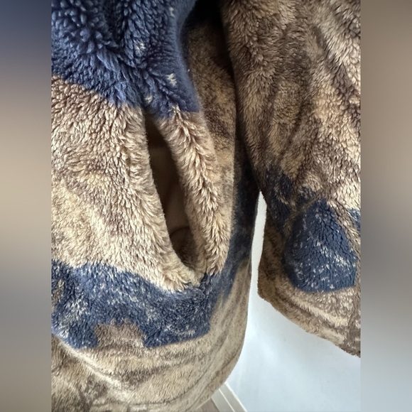 Country comfort Teddy Stylish Blue and Tan Women's Jacket XL Fleece - Picture 3 of 6